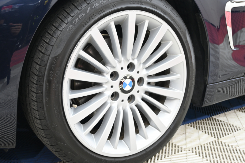 BMW 4シリーズ 420i ｸﾞﾗﾝｸｰﾍﾟ ﾗｸﾞｼﾞｭｱﾘｰ　1ｵｰﾅｰ ACC ﾀﾞｺﾀｱｲﾎﾞﾘｰﾚｻﾞｰ 純正HDDﾅﾋﾞ Bｶﾒﾗ 18ｲﾝﾁAW 自動ﾄﾗﾝｸ LEDﾍｯﾄﾞﾗｲﾄ　2年保証付