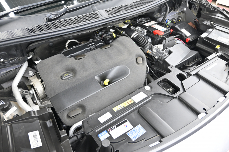 プジョー 5008 ｸﾛｽｼﾃｨ ﾌﾞﾙｰHDi　特別仕様車 Pｽﾀ ACC BSM ﾊﾟﾉﾗﾏSR ｺﾝﾋﾞﾚｻﾞｰ ﾏﾙﾁﾗﾝﾊﾞｰｻﾎﾟｰﾄ 純正ﾓﾆﾀｰ  CarPlay BTｵｰﾃﾞｨｵ LEDﾍｯﾄﾞﾗｲﾄ ｱﾝﾋﾞｴﾝｽﾗｲﾄ 純正18ｲﾝﾁAW　2年保証付