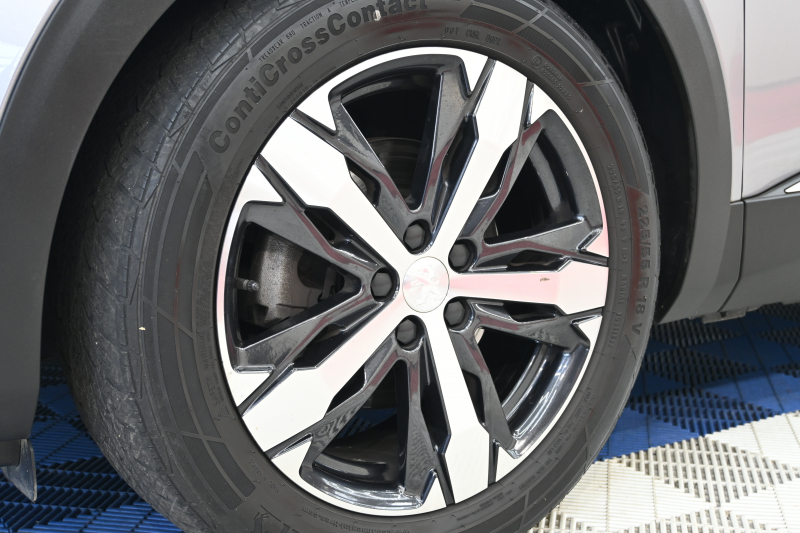 プジョー 5008 ｸﾛｽｼﾃｨ ﾌﾞﾙｰHDi　特別仕様車 Pｽﾀ ACC BSM ﾊﾟﾉﾗﾏSR ｺﾝﾋﾞﾚｻﾞｰ ﾏﾙﾁﾗﾝﾊﾞｰｻﾎﾟｰﾄ 純正ﾓﾆﾀｰ  CarPlay BTｵｰﾃﾞｨｵ LEDﾍｯﾄﾞﾗｲﾄ ｱﾝﾋﾞｴﾝｽﾗｲﾄ 純正18ｲﾝﾁAW　2年保証付