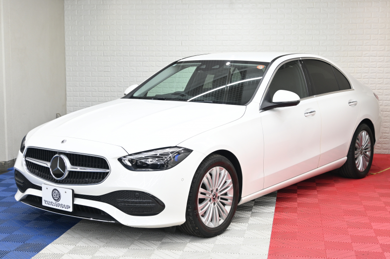 メルセデスベンツ Cクラス C200 4MATIC AVG ﾚｻﾞｰｴｸｽｸﾙｰｼﾌﾞ　ACC Pｽﾀ ECO 黒革 HDDﾅﾋﾞTV 360ｶﾒﾗ CarPlay ﾍｯﾄﾞｱｯﾌﾟD 純正17ｲﾝﾁAW LEDﾗｲﾄ　2年保証付