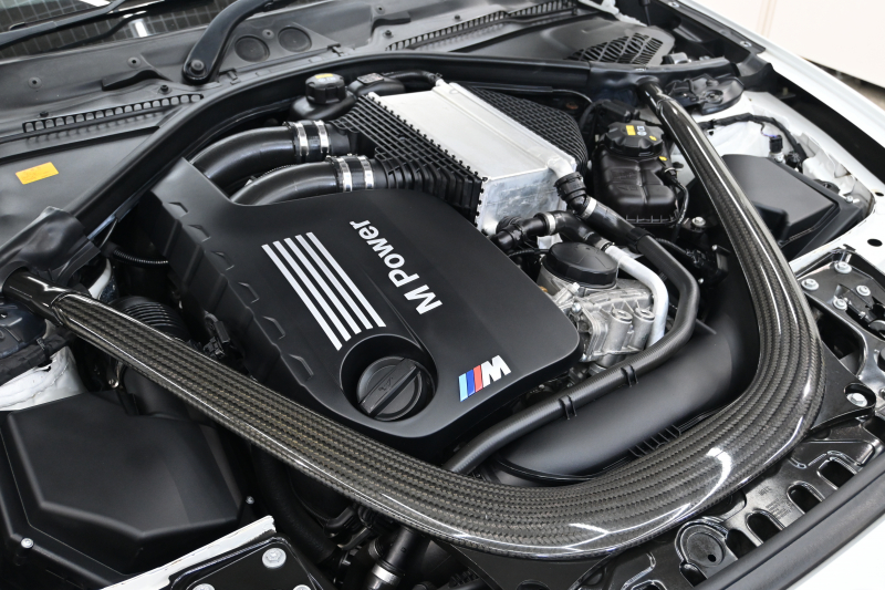 BMW Mシリーズ M2 ｺﾝﾍﾟﾃｨｼｮﾝ　正規D車 後期LCI ｺﾝﾌｫｰﾄA ｲﾝﾃﾘｼﾞｪﾝﾄS 黒革 純正iDriveﾅﾋﾞ harman/kardon 19ｲﾝﾁAW Mﾊﾟﾌｫｰﾏﾝｽﾊﾟｰﾂ KW車高調　2年保証付