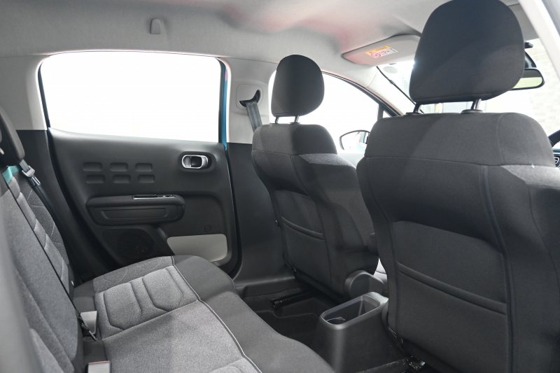 シトロエン C3 ｼｬｲﾝ　1ｵｰﾅｰ Pｽﾀ ECO ｸﾙｺﾝ ｱｸﾃｨﾌﾞｾｰﾌﾃｨﾌﾞﾚｰｷ LDW BSM ﾌｧﾌﾞﾘｯｸｼｰﾄ 7ｲﾝﾁﾀｯﾁｽｸﾘｰﾝ 純正ﾅﾋﾞTV 16ｲﾝﾁAW LEDﾍｯﾄﾞﾗｲﾄ ﾊﾞｲﾄｰﾝﾙｰﾌ　2年保証付