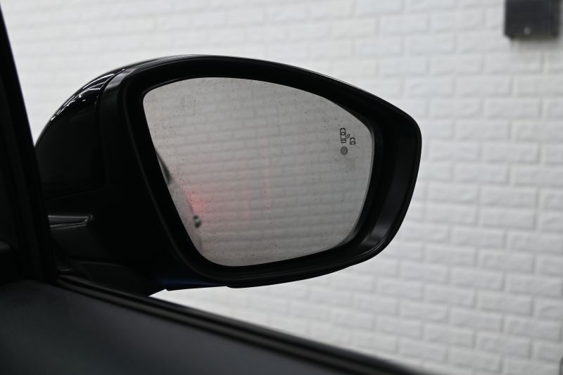 シトロエン C3 ｼｬｲﾝ　1ｵｰﾅｰ Pｽﾀ ECO ｸﾙｺﾝ ｱｸﾃｨﾌﾞｾｰﾌﾃｨﾌﾞﾚｰｷ LDW BSM ﾌｧﾌﾞﾘｯｸｼｰﾄ 7ｲﾝﾁﾀｯﾁｽｸﾘｰﾝ 純正ﾅﾋﾞTV 16ｲﾝﾁAW LEDﾍｯﾄﾞﾗｲﾄ ﾊﾞｲﾄｰﾝﾙｰﾌ　2年保証付