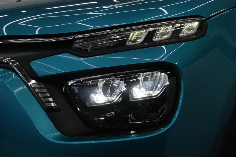 シトロエン C3 ｼｬｲﾝ　1ｵｰﾅｰ Pｽﾀ ECO ｸﾙｺﾝ ｱｸﾃｨﾌﾞｾｰﾌﾃｨﾌﾞﾚｰｷ LDW BSM ﾌｧﾌﾞﾘｯｸｼｰﾄ 7ｲﾝﾁﾀｯﾁｽｸﾘｰﾝ 純正ﾅﾋﾞTV 16ｲﾝﾁAW LEDﾍｯﾄﾞﾗｲﾄ ﾊﾞｲﾄｰﾝﾙｰﾌ　2年保証付