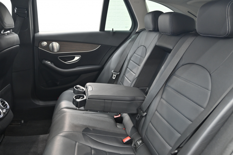 メルセデスベンツ Cクラス C220d AVG ﾜｺﾞﾝ ﾚｻﾞｰEXｸﾙｰｼﾌﾞ&RSP　ACC Pｽﾀ ECO 黒革 HDDﾅﾋﾞ ﾌﾙｾｸﾞ Brumesterｻｳﾝﾄﾞ HUD 純正17ｲﾝﾁAW 自動ﾃｰﾙｹﾞｰﾄ&ﾌｯﾄﾄﾗﾝｸ ｴｱﾊﾞﾗﾝｽP　2年保証付