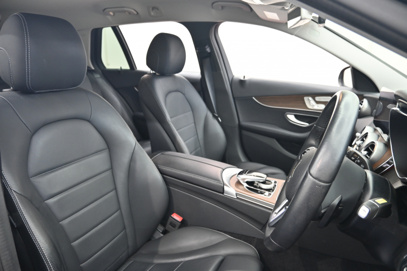 メルセデスベンツ Cクラス C220d AVG ﾜｺﾞﾝ ﾚｻﾞｰEXｸﾙｰｼﾌﾞ&RSP　ACC Pｽﾀ ECO 黒革 HDDﾅﾋﾞ ﾌﾙｾｸﾞ Brumesterｻｳﾝﾄﾞ HUD 純正17ｲﾝﾁAW 自動ﾃｰﾙｹﾞｰﾄ&ﾌｯﾄﾄﾗﾝｸ ｴｱﾊﾞﾗﾝｽP　2年保証付