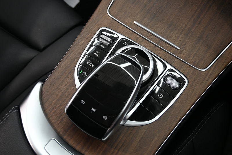 メルセデスベンツ Cクラス C220d AVG ﾜｺﾞﾝ ﾚｻﾞｰEXｸﾙｰｼﾌﾞ&RSP　ACC Pｽﾀ ECO 黒革 HDDﾅﾋﾞ ﾌﾙｾｸﾞ Brumesterｻｳﾝﾄﾞ HUD 純正17ｲﾝﾁAW 自動ﾃｰﾙｹﾞｰﾄ&ﾌｯﾄﾄﾗﾝｸ ｴｱﾊﾞﾗﾝｽP　2年保証付