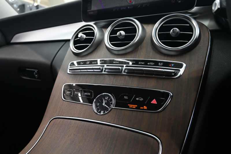メルセデスベンツ Cクラス C220d AVG ﾜｺﾞﾝ ﾚｻﾞｰEXｸﾙｰｼﾌﾞ&RSP　ACC Pｽﾀ ECO 黒革 HDDﾅﾋﾞ ﾌﾙｾｸﾞ Brumesterｻｳﾝﾄﾞ HUD 純正17ｲﾝﾁAW 自動ﾃｰﾙｹﾞｰﾄ&ﾌｯﾄﾄﾗﾝｸ ｴｱﾊﾞﾗﾝｽP　2年保証付