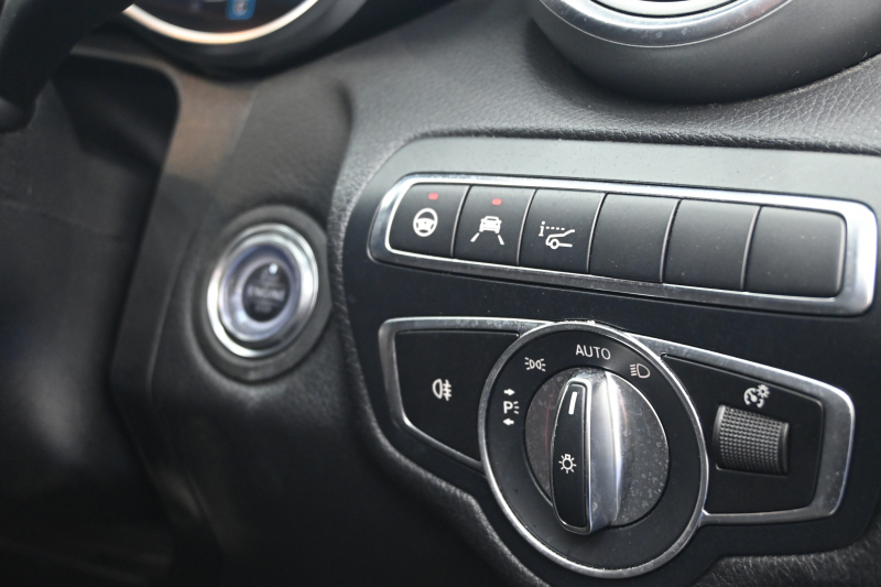 メルセデスベンツ Cクラス C220d AVG ﾜｺﾞﾝ ﾚｻﾞｰEXｸﾙｰｼﾌﾞ&RSP　ACC Pｽﾀ ECO 黒革 HDDﾅﾋﾞ ﾌﾙｾｸﾞ Brumesterｻｳﾝﾄﾞ HUD 純正17ｲﾝﾁAW 自動ﾃｰﾙｹﾞｰﾄ&ﾌｯﾄﾄﾗﾝｸ ｴｱﾊﾞﾗﾝｽP　2年保証付