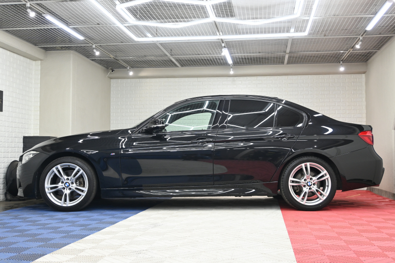 BMW 3シリーズ 320d Mｽﾎﾟｰﾂ　ACC ﾄﾞﾗｲﾋﾞﾝｸﾞｱｼｽﾄ LCW ｽﾎﾟｰﾂｼｰﾄ iDriveHDDﾅﾋﾞ BTｵｰﾃﾞｨｵ&TEL Bｶﾒﾗ Mｴｱﾛ&18ｲﾝﾁAW LEDﾗｲﾄ　2年保証付