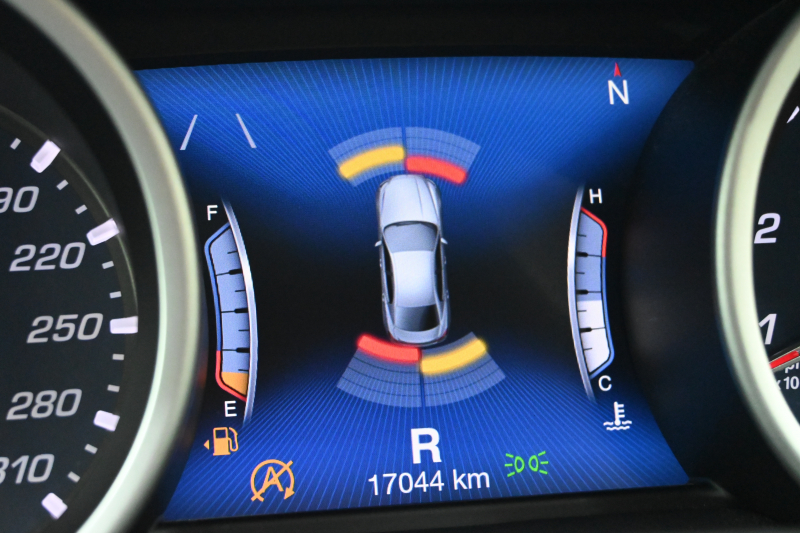 マセラティ ギブリ S ﾄﾞﾗｲﾊﾞｰｱｼｽﾀﾝｽPKG　ACC BSM 黒革 8.4ｲﾝﾁMTC+ TV CarPlay 360ｶﾒﾗ ｳﾗｰﾉ20ｲﾝﾁAW ﾊﾟﾄﾞﾙｼﾌﾄ ｵｰﾄﾄﾗﾝｸ　2年保証付