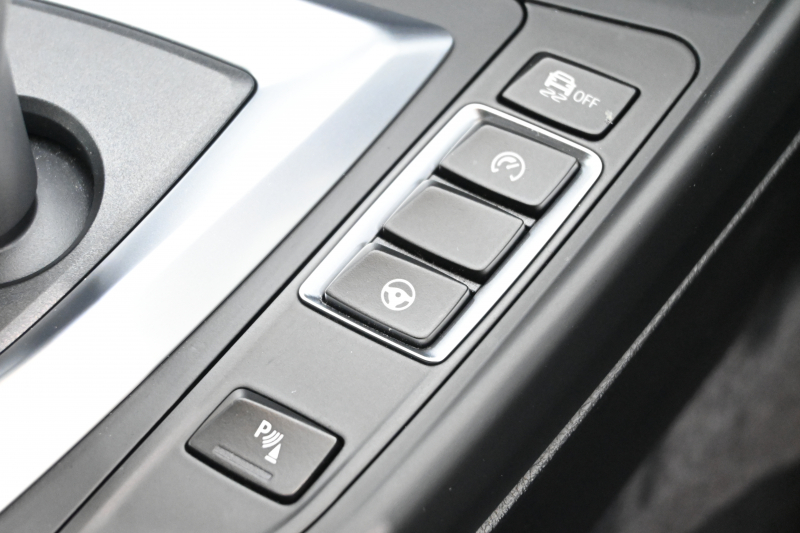 BMW Mシリーズ M2 ｺﾝﾍﾟﾃｨｼｮﾝ　正規D車 後期LCI ｺﾝﾌｫｰﾄA ｲﾝﾃﾘｼﾞｪﾝﾄS 黒革 純正iDriveﾅﾋﾞ 19ｲﾝﾁAW BILSTEIN車高調　2年保証付