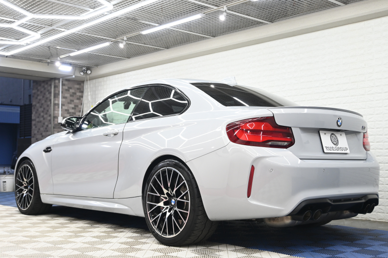 BMW Mシリーズ M2 ｺﾝﾍﾟﾃｨｼｮﾝ　正規D車 後期LCI ｺﾝﾌｫｰﾄA ｲﾝﾃﾘｼﾞｪﾝﾄS 黒革 純正iDriveﾅﾋﾞ 19ｲﾝﾁAW BILSTEIN車高調　2年保証付