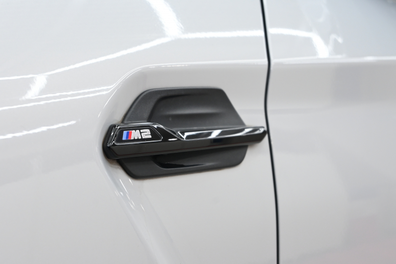 BMW Mシリーズ M2 ｺﾝﾍﾟﾃｨｼｮﾝ　正規D車 後期LCI ｺﾝﾌｫｰﾄA ｲﾝﾃﾘｼﾞｪﾝﾄS 黒革 純正iDriveﾅﾋﾞ 19ｲﾝﾁAW BILSTEIN車高調　2年保証付