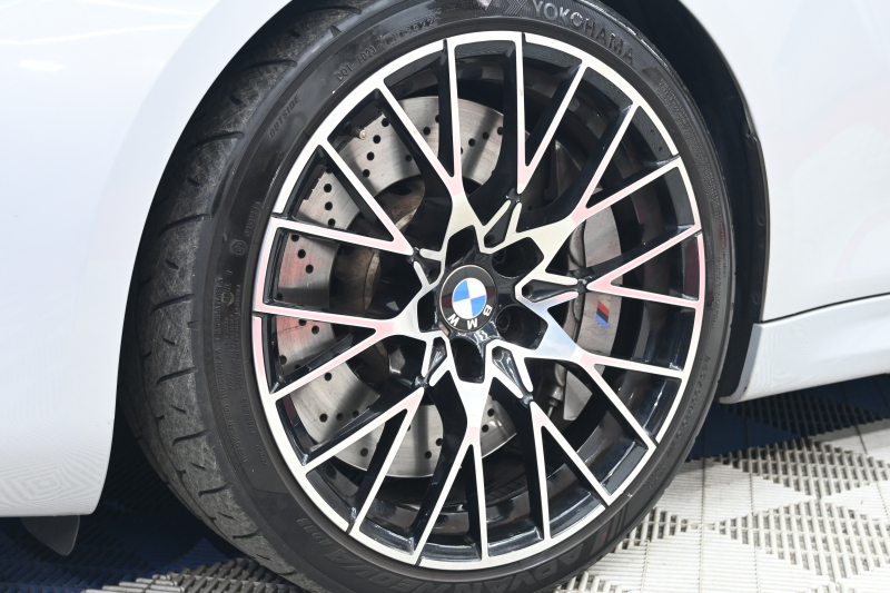 BMW Mシリーズ M2 ｺﾝﾍﾟﾃｨｼｮﾝ　正規D車 後期LCI ｺﾝﾌｫｰﾄA ｲﾝﾃﾘｼﾞｪﾝﾄS 黒革 純正iDriveﾅﾋﾞ 19ｲﾝﾁAW BILSTEIN車高調　2年保証付