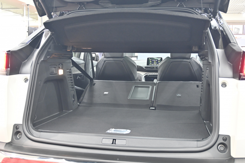 プジョー 3008 GT HYBRID 4　1ｵｰﾅｰ 後期ﾓﾃﾞﾙ ACC LKA ﾊｰﾌ革 ﾊﾟﾉﾗﾏR 純正ﾅﾋﾞTV ﾘｱﾓﾆﾀｰ CarPlay ﾊﾟﾉﾗﾏﾋﾞｭｰｶﾒﾗ 前後ｺｰﾅｰｾﾝｻｰ 純正18ｲﾝﾁAW LEDﾗｲﾄ　2年保証付