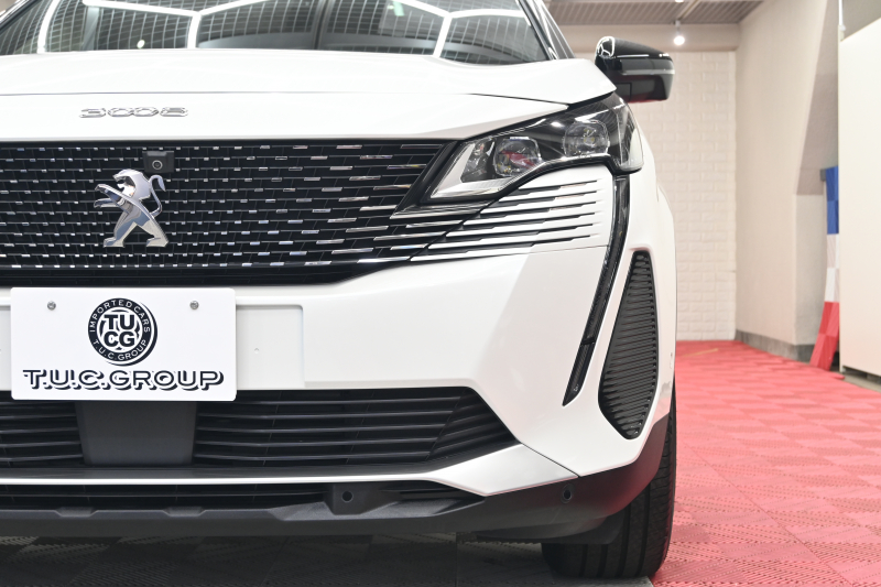 プジョー 3008 GT HYBRID 4　1ｵｰﾅｰ 後期ﾓﾃﾞﾙ ACC LKA ﾊｰﾌ革 ﾊﾟﾉﾗﾏR 純正ﾅﾋﾞTV ﾘｱﾓﾆﾀｰ CarPlay ﾊﾟﾉﾗﾏﾋﾞｭｰｶﾒﾗ 前後ｺｰﾅｰｾﾝｻｰ 純正18ｲﾝﾁAW LEDﾗｲﾄ　2年保証付
