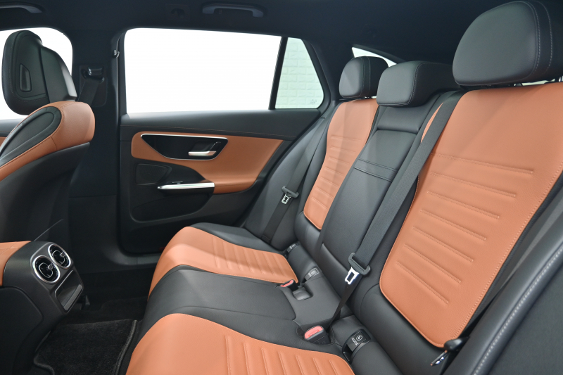 メルセデスベンツ Cクラス C220d ｽﾃｰｼｮﾝﾜｺﾞﾝ AVG AMGﾗｲﾝ ﾚｻﾞｰEXｸﾙ&ﾚｰﾀﾞｰSP　ACC Pｽﾀ ECO 茶革 ﾊﾟﾉﾗﾏｻﾝﾙｰﾌ MBUXﾅﾋﾞTV 360ｶﾒﾗ CarPlay AMGｴｱﾛ&18ｲﾝﾁAW LED　2年保証付