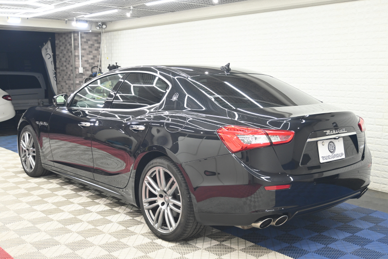 マセラティ ギブリ ｽｶﾃﾅｰﾄ ﾂｰﾘﾝｸﾞP　限定60台 中期ﾓﾃﾞﾙ Pｽﾀ 黒革 8.4ｲﾝﾁMTC+ ﾌﾙｾｸﾞ Carplay Bｶﾒﾗ 20ｲﾝﾁｳﾗｰﾉAW 専用ﾌﾟﾚｰﾄ ｼﾌﾄﾊﾟﾄﾞﾙ ﾋﾟｱﾉﾌﾞﾗｯｸｲﾝﾃﾘｱ　2年保証付