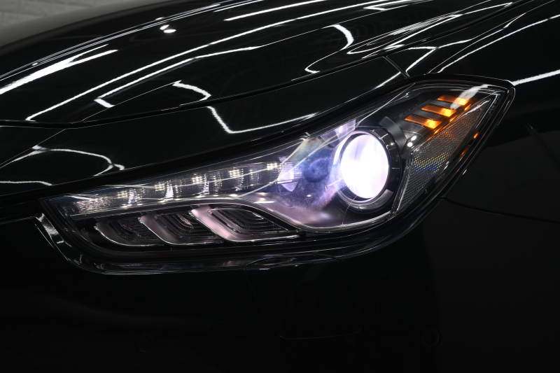 マセラティ ギブリ ｽｶﾃﾅｰﾄ ﾂｰﾘﾝｸﾞP　限定60台 中期ﾓﾃﾞﾙ Pｽﾀ 黒革 8.4ｲﾝﾁMTC+ ﾌﾙｾｸﾞ Carplay Bｶﾒﾗ 20ｲﾝﾁｳﾗｰﾉAW 専用ﾌﾟﾚｰﾄ ｼﾌﾄﾊﾟﾄﾞﾙ ﾋﾟｱﾉﾌﾞﾗｯｸｲﾝﾃﾘｱ　2年保証付