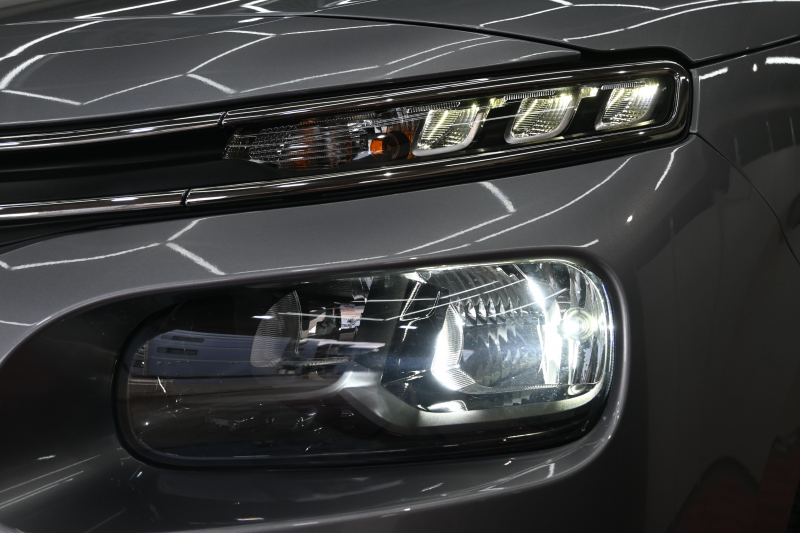 シトロエン ベルランゴ ｼｬｲﾝ　Pｽﾀ ﾊﾟｰｷﾝｸﾞｾﾝｻｰ BSM ﾊﾟﾉﾗﾏR ﾌｧﾌﾞﾘｯｸｼｰﾄ 純正ﾀｯﾁｽｸﾘｰﾝ CarPlay ｱﾝﾋﾞｴﾝｽﾗｲﾄ 純正16ｲﾝﾁAW　2年保証付