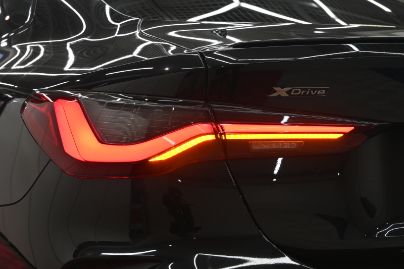 BMW 4シリーズ M440i xDriveｸｰﾍﾟ　1ｵﾅ ACC ｲﾝﾃﾘS ｺﾝﾌｫA ECO 赤革 ｻﾝﾙｰﾌ 純正HDDﾅﾋﾞ ﾌﾙｾｸﾞ Carplay 360ｶﾒﾗ harman/kardon Mｴｱﾛ&19ｲﾝﾁAW LEDﾗｲﾄ　2年保証付