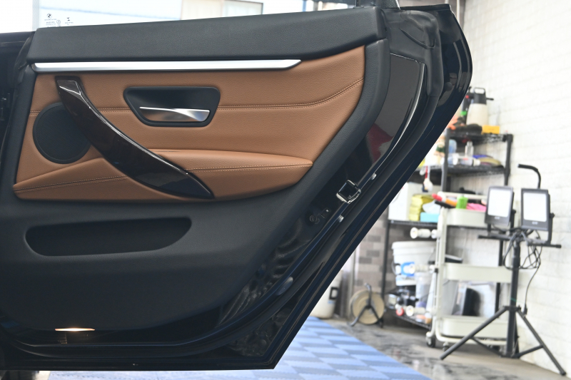 BMW 4シリーズ 420iｸﾞﾗﾝｸｰﾍﾟ ﾗｸﾞｼﾞｭｱﾘｰ　ｺﾝﾌｫA ACC ｲﾝﾃﾘS LCW LKA 茶革 純正HDDﾅﾋﾞ BTｵｰﾃﾞｨｵ&TEL Bｶﾒﾗ 純正18AW ﾘｱPDC　2年保証付