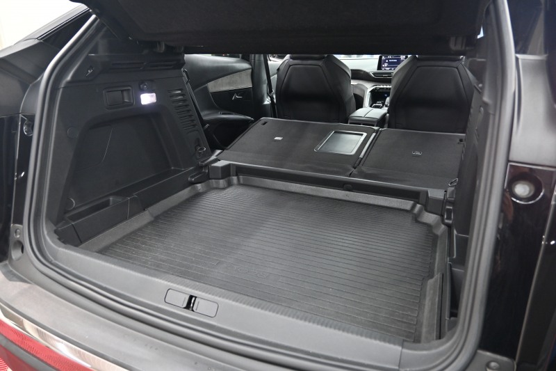 プジョー 3008 GT ﾌﾞﾙｰHDi　Pｽﾀ ACC ﾊｰﾌ革 純正ﾀｯﾁｽｸﾘｰﾝ ﾅﾋﾞTV ﾌﾙｾｸﾞ CarPlay ADVｺﾝﾄﾛｰﾙ 純正18ｲﾝﾁAW LEDﾗｲﾄ ｱｸﾃｨﾌﾞｾｰﾌﾃｨﾌﾞﾚｰｷ　2年保証付