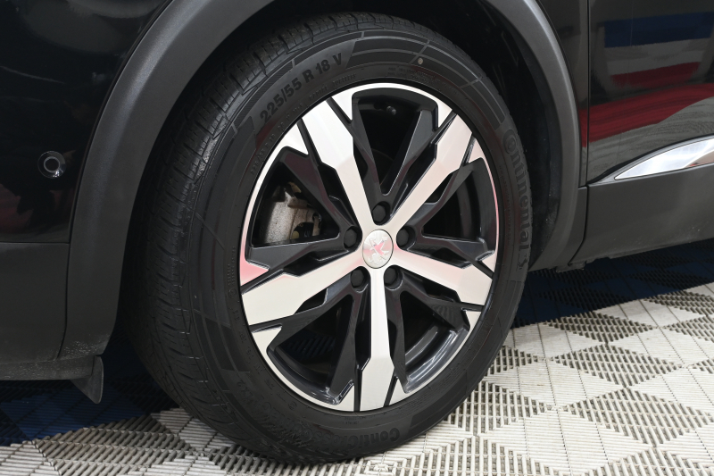 プジョー 3008 GT ﾌﾞﾙｰHDi　Pｽﾀ ACC ﾊｰﾌ革 純正ﾀｯﾁｽｸﾘｰﾝ ﾅﾋﾞTV ﾌﾙｾｸﾞ CarPlay ADVｺﾝﾄﾛｰﾙ 純正18ｲﾝﾁAW LEDﾗｲﾄ ｱｸﾃｨﾌﾞｾｰﾌﾃｨﾌﾞﾚｰｷ　2年保証付