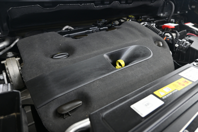 プジョー 3008 GT ﾌﾞﾙｰHDi　Pｽﾀ ACC ﾊｰﾌ革 純正ﾀｯﾁｽｸﾘｰﾝ ﾅﾋﾞTV ﾌﾙｾｸﾞ CarPlay ADVｺﾝﾄﾛｰﾙ 純正18ｲﾝﾁAW LEDﾗｲﾄ ｱｸﾃｨﾌﾞｾｰﾌﾃｨﾌﾞﾚｰｷ　2年保証付