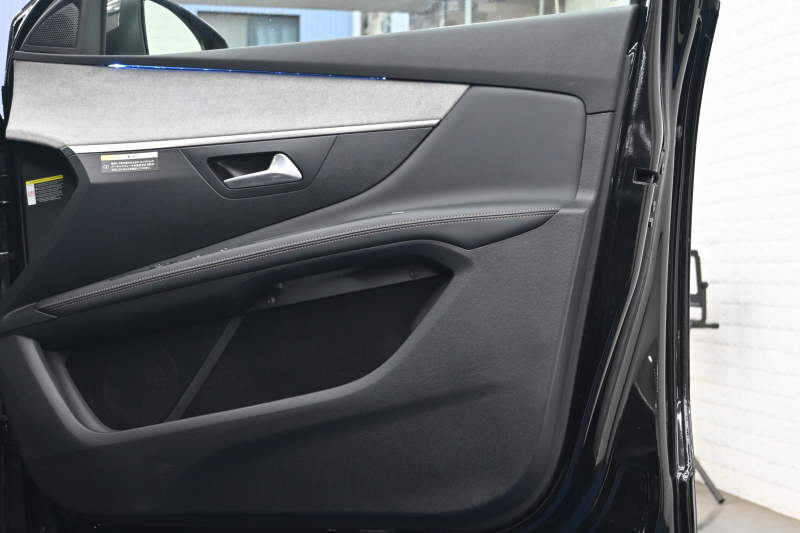 プジョー 3008 GT ﾌﾞﾙｰHDi　Pｽﾀ ACC ﾊｰﾌ革 純正ﾀｯﾁｽｸﾘｰﾝ ﾅﾋﾞTV ﾌﾙｾｸﾞ CarPlay ADVｺﾝﾄﾛｰﾙ 純正18ｲﾝﾁAW LEDﾗｲﾄ ｱｸﾃｨﾌﾞｾｰﾌﾃｨﾌﾞﾚｰｷ　2年保証付