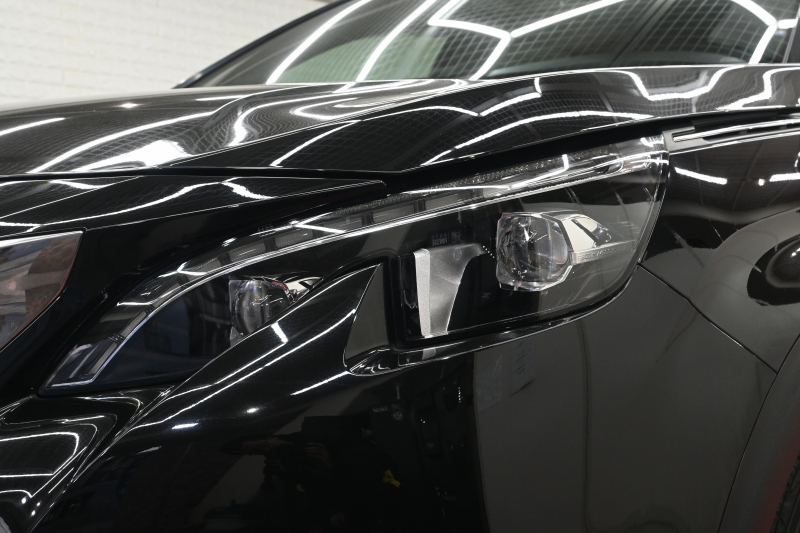 プジョー 3008 GT ﾌﾞﾙｰHDi　Pｽﾀ ACC ﾊｰﾌ革 純正ﾀｯﾁｽｸﾘｰﾝ ﾅﾋﾞTV ﾌﾙｾｸﾞ CarPlay ADVｺﾝﾄﾛｰﾙ 純正18ｲﾝﾁAW LEDﾗｲﾄ ｱｸﾃｨﾌﾞｾｰﾌﾃｨﾌﾞﾚｰｷ　2年保証付