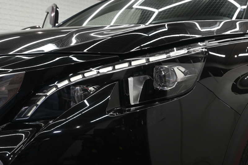 プジョー 3008 GT ﾌﾞﾙｰHDi　Pｽﾀ ACC ﾊｰﾌ革 純正ﾀｯﾁｽｸﾘｰﾝ ﾅﾋﾞTV ﾌﾙｾｸﾞ CarPlay ADVｺﾝﾄﾛｰﾙ 純正18ｲﾝﾁAW LEDﾗｲﾄ ｱｸﾃｨﾌﾞｾｰﾌﾃｨﾌﾞﾚｰｷ　2年保証付