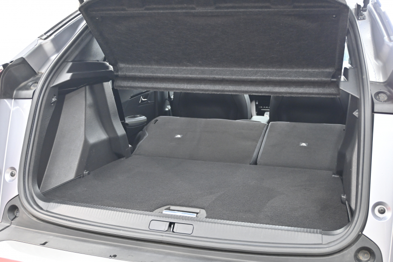 プジョー 2008 GTﾗｲﾝ　Pｽﾀ ACC ECO ﾊｰﾌ革 ﾊﾟﾉﾗﾏSR 純正ﾀｯﾁｽｸﾘｰﾝ ﾅﾋﾞTV CarPlay Bｶﾒﾗ 純正17ｲﾝﾁAW LEDﾗｲﾄ　2年保証付