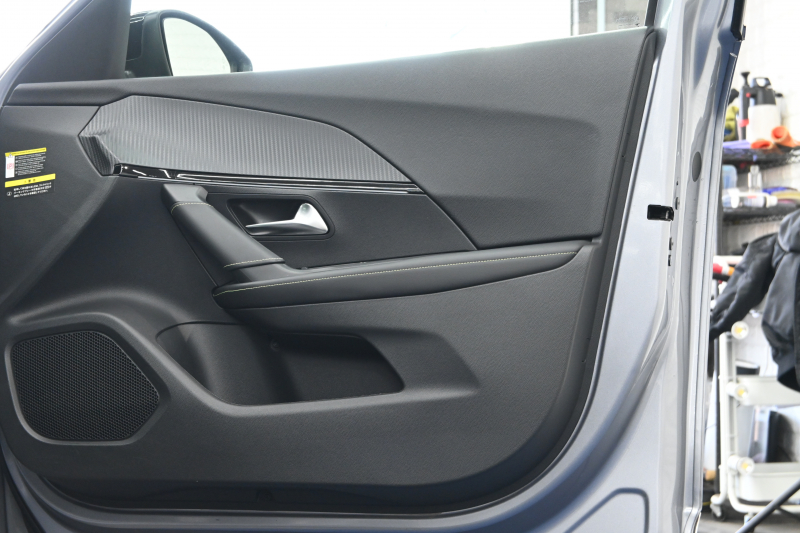 プジョー 2008 GTﾗｲﾝ　Pｽﾀ ACC ECO ﾊｰﾌ革 ﾊﾟﾉﾗﾏSR 純正ﾀｯﾁｽｸﾘｰﾝ ﾅﾋﾞTV CarPlay Bｶﾒﾗ 純正17ｲﾝﾁAW LEDﾗｲﾄ　2年保証付