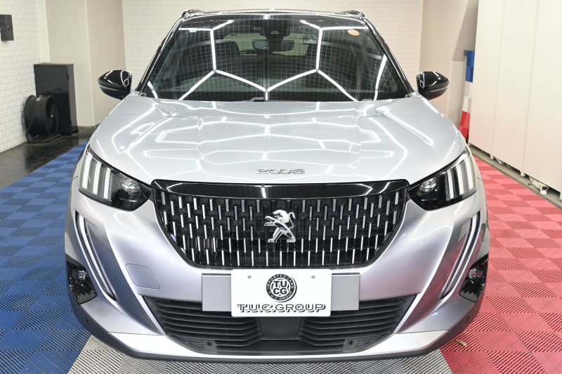 プジョー 2008 GTﾗｲﾝ　Pｽﾀ ACC ECO ﾊｰﾌ革 ﾊﾟﾉﾗﾏSR 純正ﾀｯﾁｽｸﾘｰﾝ ﾅﾋﾞTV CarPlay Bｶﾒﾗ 純正17ｲﾝﾁAW LEDﾗｲﾄ　2年保証付