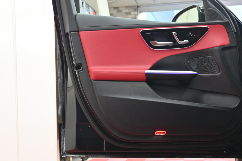 メルセデスベンツ Cクラス C220d ｽﾃｰｼｮﾝﾜｺﾞﾝ AVG AMGﾗｲﾝ ﾚｻﾞｰEXC&ﾚｰﾀﾞｰSP　1ｵｰﾅｰ ACC Pｽﾀ ECO 黒赤革 ﾊﾟﾉﾗﾏｻﾝﾙｰﾌ MBUXﾅﾋﾞTV 360ｶﾒﾗ CarPlay ﾍｯﾄﾞｱｯﾌﾟD AMGｴｱﾛ&18ｲﾝﾁAW LED　2年保証付