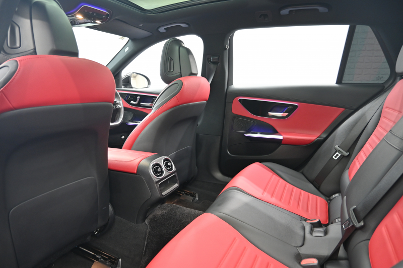 メルセデスベンツ Cクラス C220d ｽﾃｰｼｮﾝﾜｺﾞﾝ AVG AMGﾗｲﾝ ﾚｻﾞｰEXC&ﾚｰﾀﾞｰSP　1ｵｰﾅｰ ACC Pｽﾀ ECO 黒赤革 ﾊﾟﾉﾗﾏｻﾝﾙｰﾌ MBUXﾅﾋﾞTV 360ｶﾒﾗ CarPlay ﾍｯﾄﾞｱｯﾌﾟD AMGｴｱﾛ&18ｲﾝﾁAW LED　2年保証付