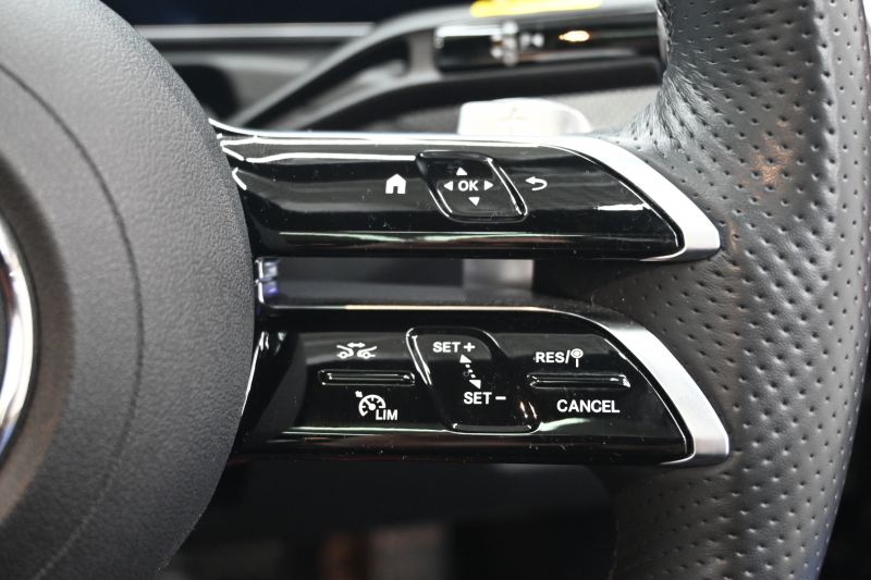 メルセデスベンツ Cクラス C220d ｽﾃｰｼｮﾝﾜｺﾞﾝ AVG AMGﾗｲﾝ ﾚｻﾞｰEXC&ﾚｰﾀﾞｰSP　1ｵｰﾅｰ ACC Pｽﾀ ECO 黒赤革 ﾊﾟﾉﾗﾏｻﾝﾙｰﾌ MBUXﾅﾋﾞTV 360ｶﾒﾗ CarPlay ﾍｯﾄﾞｱｯﾌﾟD AMGｴｱﾛ&18ｲﾝﾁAW LED　2年保証付