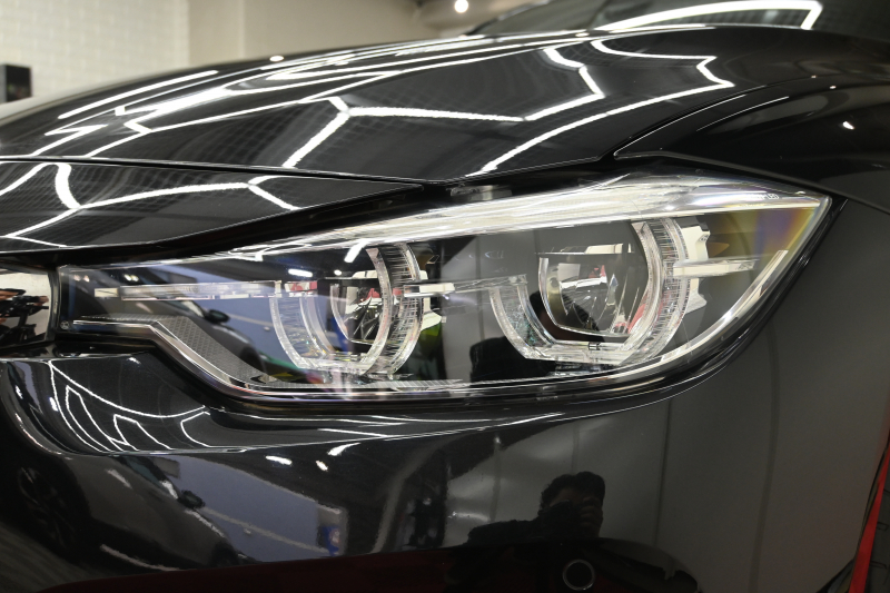 BMW 3シリーズ 320d ﾂｰﾘﾝｸﾞ ﾗｸﾞｼﾞｭｱﾘｰ　後期ﾓﾃﾞﾙ ACC ﾍﾞｰｼﾞｭ革 純正HDDﾅﾋﾞ TVﾁｭｰﾅｰ Bｶﾒﾗ 17ｲﾝﾁAW ｵｰﾄﾃｰﾙｹﾞｰﾄ LEDﾍｯﾄﾞﾗｲﾄ　2年保証付