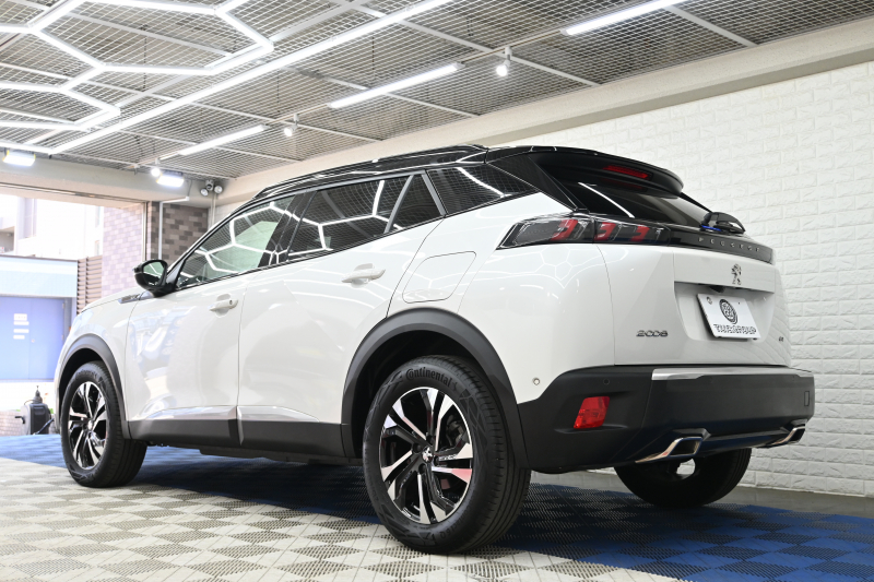 プジョー 2008 GT　Pｽﾀ ACC ECO ﾊｰﾌ革 ﾊﾟﾉﾗﾏSR 純正ﾀｯﾁｽｸﾘｰﾝ ﾅﾋﾞTV CarPlay Bｶﾒﾗ 純正17ｲﾝﾁAW LEDﾗｲﾄ ｱｸﾃｨﾌﾞｾｰﾌﾃｨﾌﾞﾚｰｷ　2年保証付