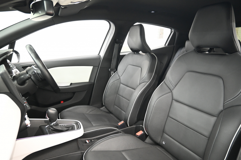 ルノー ルーテシア ｲﾝﾃﾝｽﾌﾟﾗｽ　ACC Pｽﾀ ECO機能 黒革ｼｰﾄ ｼｰﾄﾋｰﾀｰ ﾚｻﾞｰｽﾃｱ 純正ﾀｯﾁｽｸﾘｰﾝ CarPlay Bｶﾒﾗ LEDﾗｲﾄ ｱﾝﾋﾞｴﾝﾄﾗｲﾄ　2年保証付