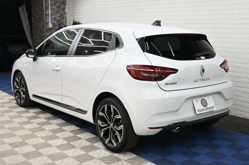 ルノー ルーテシア ｲﾝﾃﾝｽﾌﾟﾗｽ　ACC Pｽﾀ ECO機能 黒革ｼｰﾄ ｼｰﾄﾋｰﾀｰ ﾚｻﾞｰｽﾃｱ 純正ﾀｯﾁｽｸﾘｰﾝ CarPlay Bｶﾒﾗ LEDﾗｲﾄ ｱﾝﾋﾞｴﾝﾄﾗｲﾄ　2年保証付