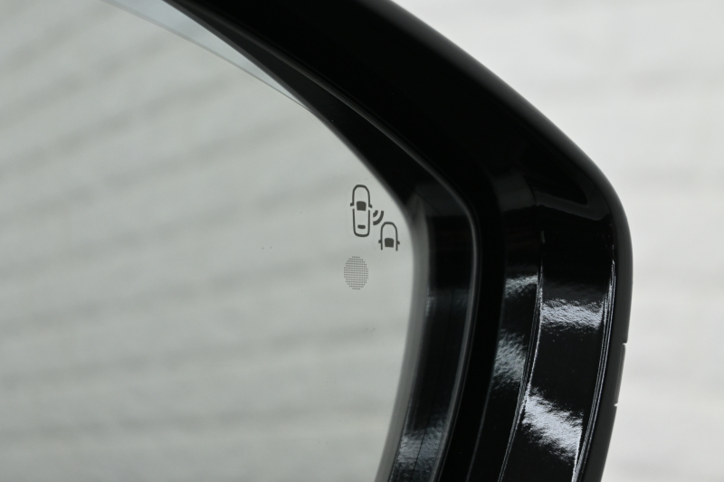 プジョー 508 508 GT ﾌﾞﾙｰHDi　ACC ｱｸﾃｨﾌﾞｾｰﾌﾃｨ ﾚｰﾝｷｰﾌﾟA ﾅｯﾊﾟ革 純正ﾅﾋﾞTV CarPlay Bｶﾒﾗ FOCALｽﾋﾟｰｶｰ  18ｲﾝﾁAW　2年保証