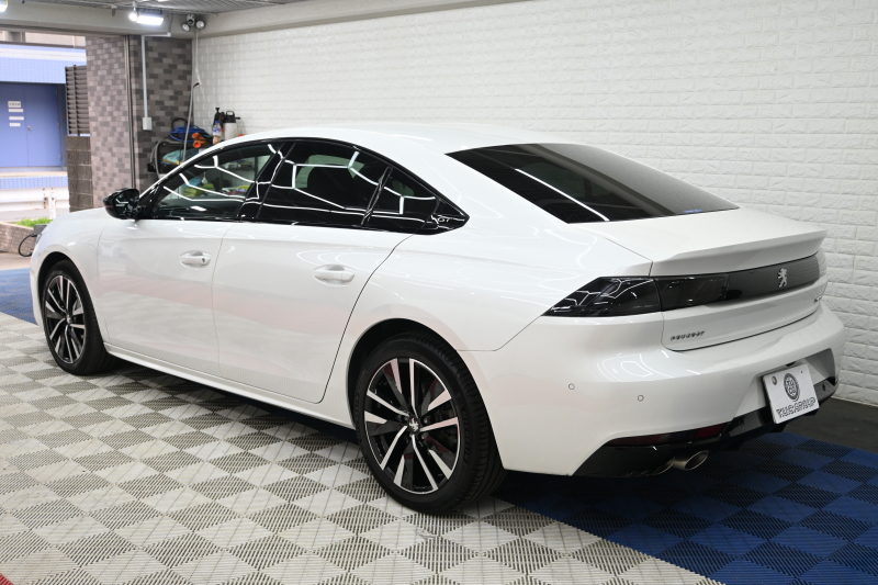 プジョー 508 508 GT ﾌﾞﾙｰHDi　ACC ｱｸﾃｨﾌﾞｾｰﾌﾃｨ ﾚｰﾝｷｰﾌﾟA ﾅｯﾊﾟ革 純正ﾅﾋﾞTV CarPlay Bｶﾒﾗ FOCALｽﾋﾟｰｶｰ  18ｲﾝﾁAW　2年保証