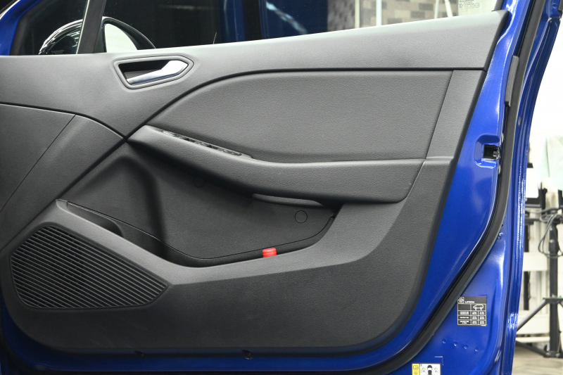 ルノー ルーテシア ｲﾝﾃﾝｽ　ACC Pｽﾀ ECO機能 専用ｼｰﾄ  ｽﾃｱﾘﾝｸﾞﾋｰﾀｰ 純正ﾀｯﾁｽｸﾘｰﾝ CarPlay Bｶﾒﾗ LEDﾗｲﾄ ｱﾝﾋﾞｴﾝﾄﾗｲﾄ 純正17ｲﾝﾁAW　2年保証付