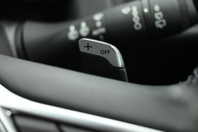 ルノー ルーテシア ｲﾝﾃﾝｽ　ACC Pｽﾀ ECO機能 専用ｼｰﾄ  ｽﾃｱﾘﾝｸﾞﾋｰﾀｰ 純正ﾀｯﾁｽｸﾘｰﾝ CarPlay Bｶﾒﾗ LEDﾗｲﾄ ｱﾝﾋﾞｴﾝﾄﾗｲﾄ 純正17ｲﾝﾁAW　2年保証付