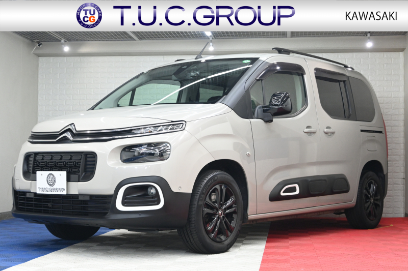 シトロエン ベルランゴ ｼｬｲﾝ　1ｵﾅ ACC Pｽﾀ ﾊﾟｰｷﾝｸﾞｾﾝｻｰ BSM ﾊﾟﾉﾗﾏR ﾌｧﾌﾞﾘｯｸｼｰﾄ 純正ﾀｯﾁｽｸﾘｰﾝ ﾅﾋﾞTV BTｵｰﾃﾞｨｵ＆TEL CarPlay ｱﾝﾋﾞｴﾝｽﾗｲﾄ 純正16ｲﾝﾁAW　2年保証付