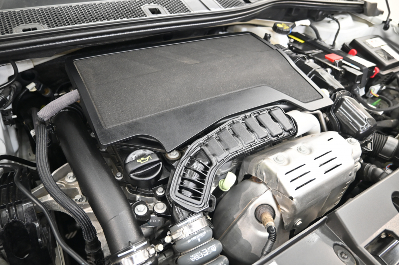 プジョー 208 GT　ACC LPA LKA BSM Pｽﾀ ECO ﾊｰﾌﾚｻﾞｰ 7ｲﾝﾁﾀｯﾁｽｸﾘｰﾝ CarPlay ﾅﾋﾞTV ﾌﾙｾｸﾞ Bｶﾒﾗ 17ｲﾝﾁAW ﾌﾙLEDﾗｲﾄ　2年保証付