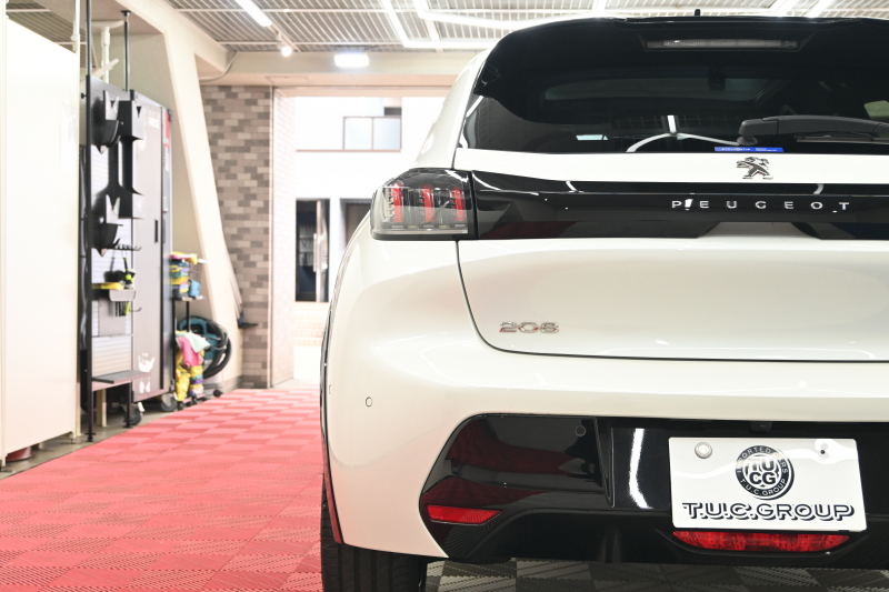 プジョー 208 GT　ACC LPA LKA BSM Pｽﾀ ECO ﾊｰﾌﾚｻﾞｰ 7ｲﾝﾁﾀｯﾁｽｸﾘｰﾝ CarPlay ﾅﾋﾞTV ﾌﾙｾｸﾞ Bｶﾒﾗ 17ｲﾝﾁAW ﾌﾙLEDﾗｲﾄ　2年保証付